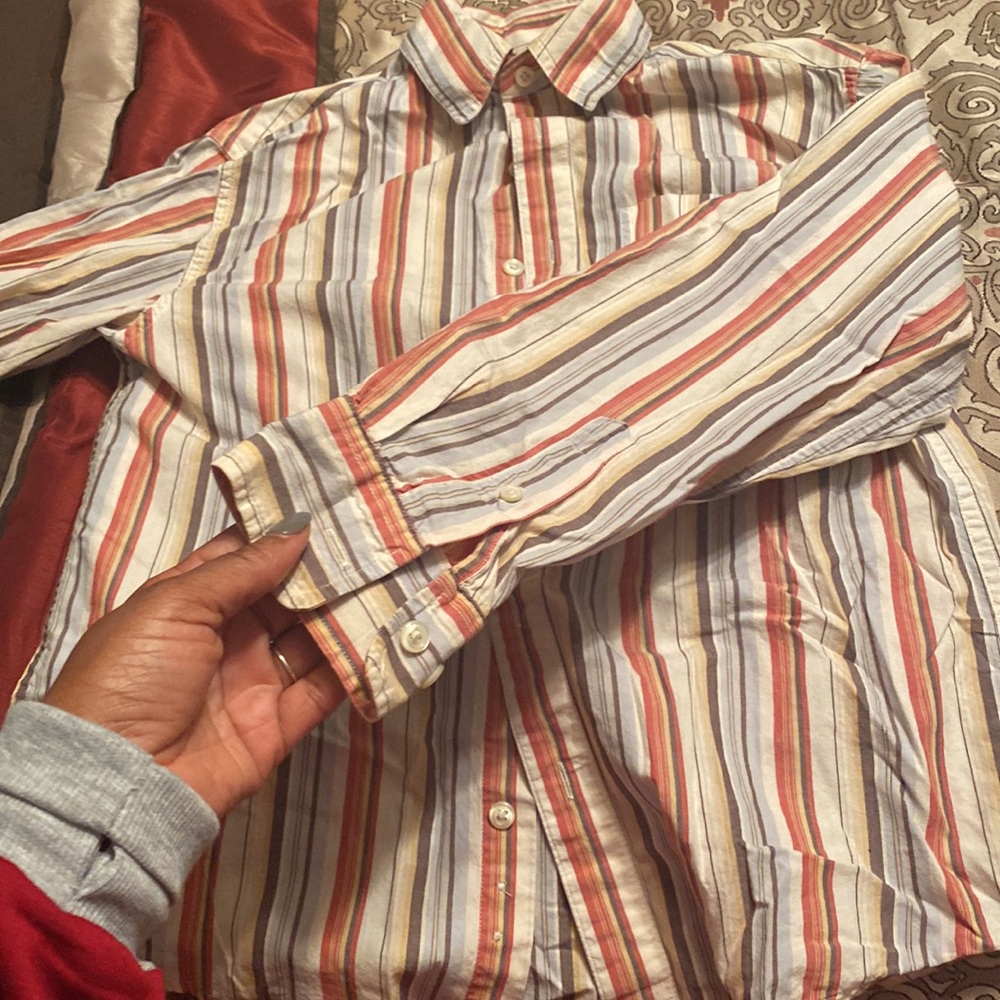 First Wave Button Up - Picture 4 of 4